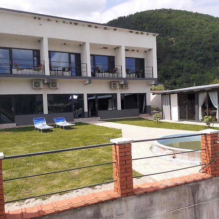 Cazanele Dunarii "La Cumatru" Dubova Exterior foto