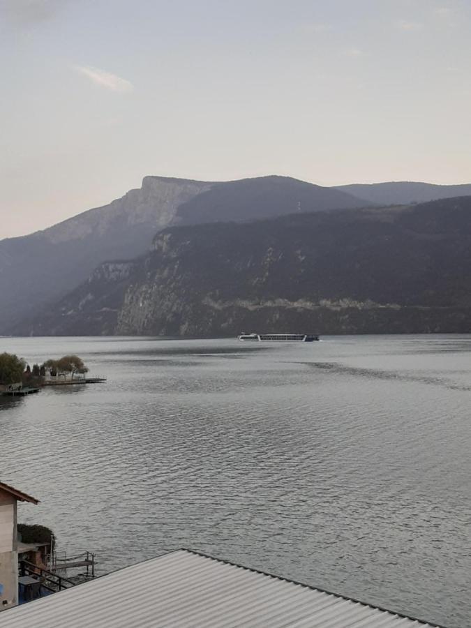 Cazanele Dunarii "La Cumatru" Dubova Exterior foto